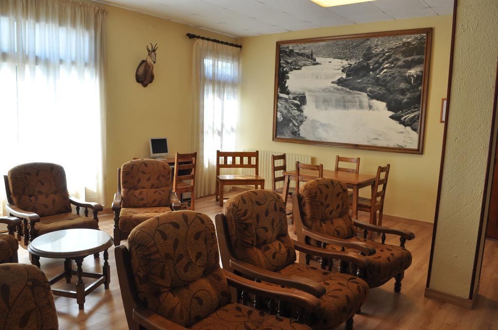 Hotel Latre بروتو المظهر الخارجي الصورة